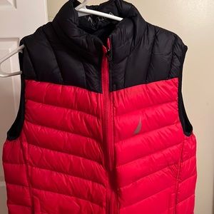 Reversible winter vest